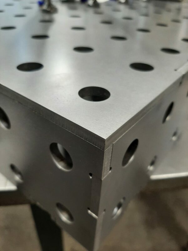 Schweißtisch - 1000 x 600 x 100 mm - Plattenstärke 6 mm - Lochsystem 16 mm – Bild 4