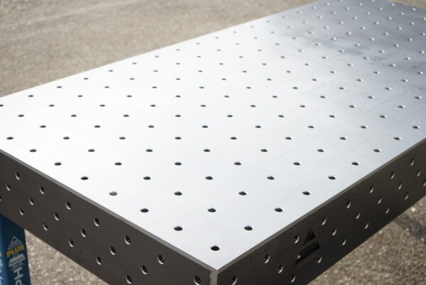 Schweißtisch GPPH PLUS- 2000 x 1000 x 200 mm - Plattenstärke 12 mm - D16mm mit Linienraster – Bild 2