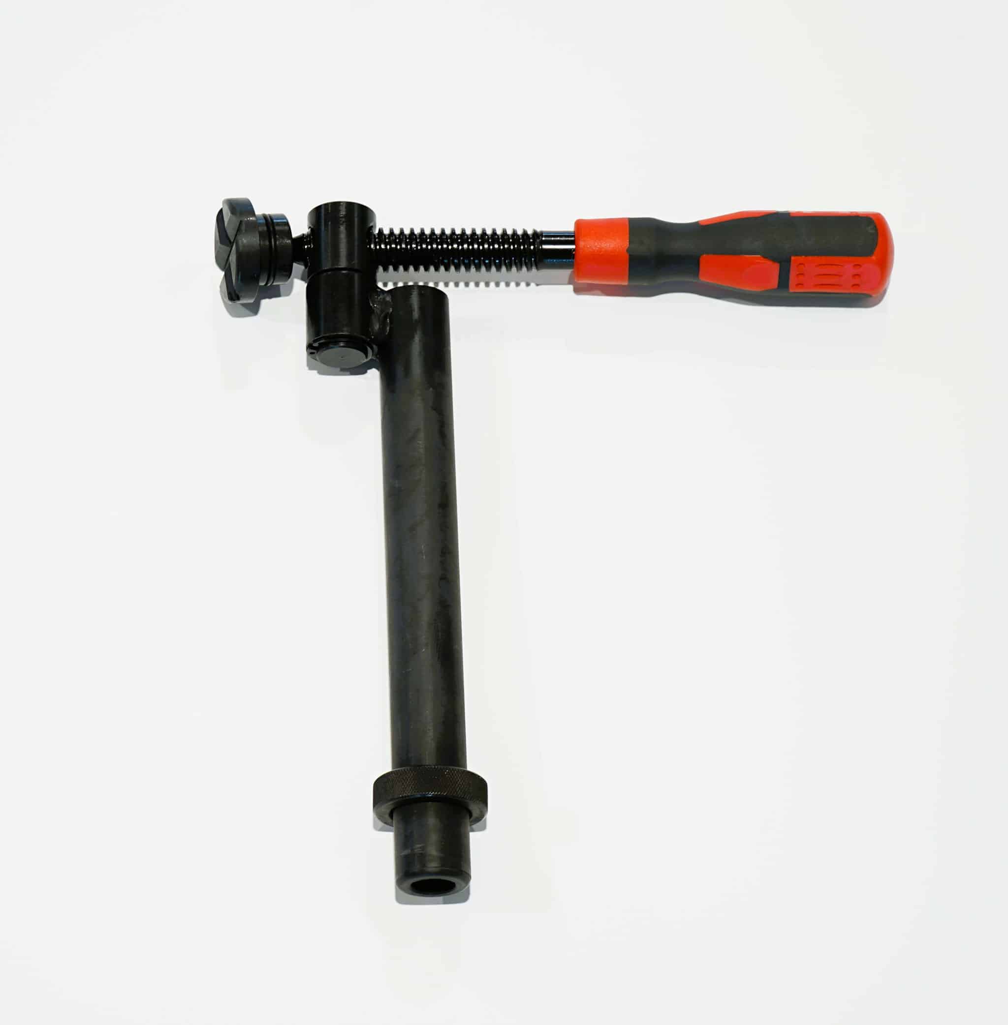 XLNC Rundrohrzwinge D28 90 °